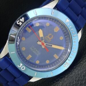 Vintage 1977 Titus Manual Mens Silver Watch W/Rubber Strap & Blue accents